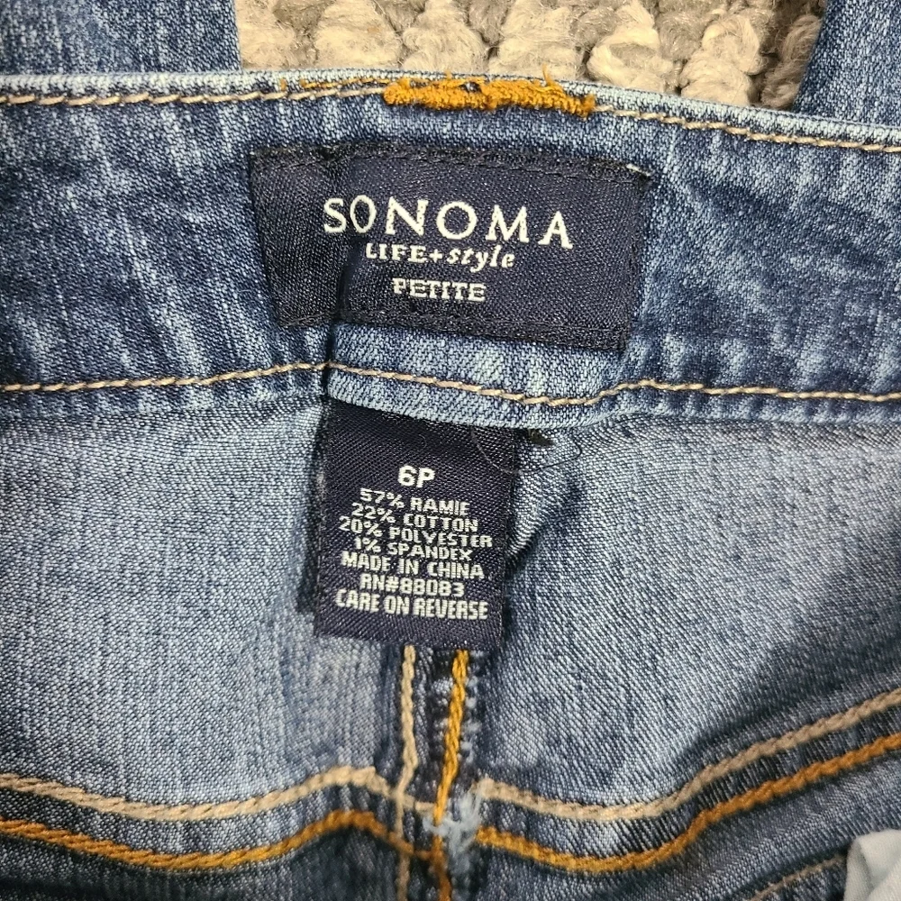 Sonoma Light Blue Flare Capri Jeans‎ Size 6p RAMIE COTTON POLY SPANDEX